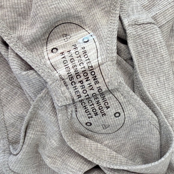 KAILEIGH X STITCH FIX | Chana Knit Bodysuit in Grey, Size Small - Picture 3 of 6